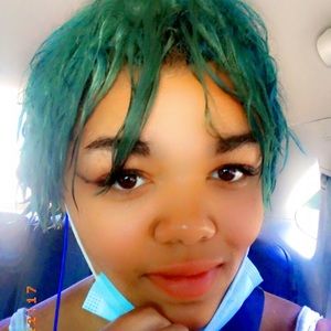 Meet your Posher, Jesona